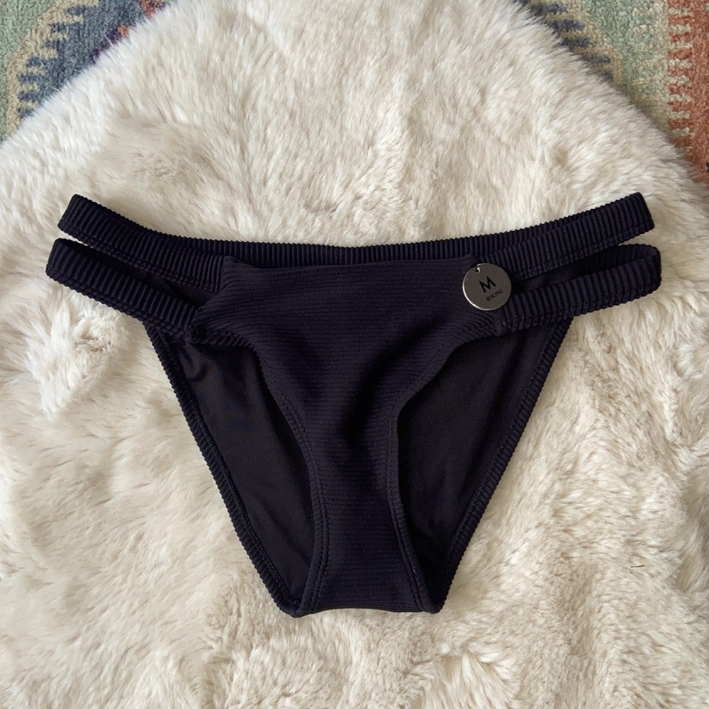 Forever 21 black double strap bikini bottom strappy ribbed swimsuit medium